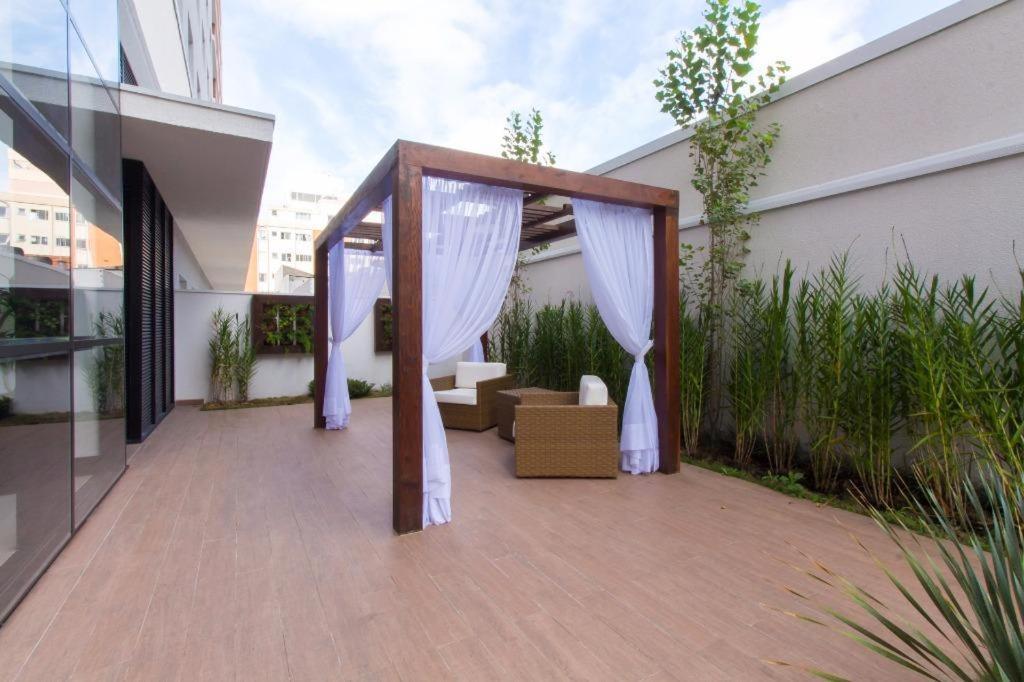 609-Apartamento Encantador, Com 1 Vaga De Garagem, Todo Mobiliado E Decorado, Edificio Com Academia, Lavanderia, Excelente Localizacao No Reboucas, Proximo Ao Batel E Centro Curitiba Eksteriør bilde