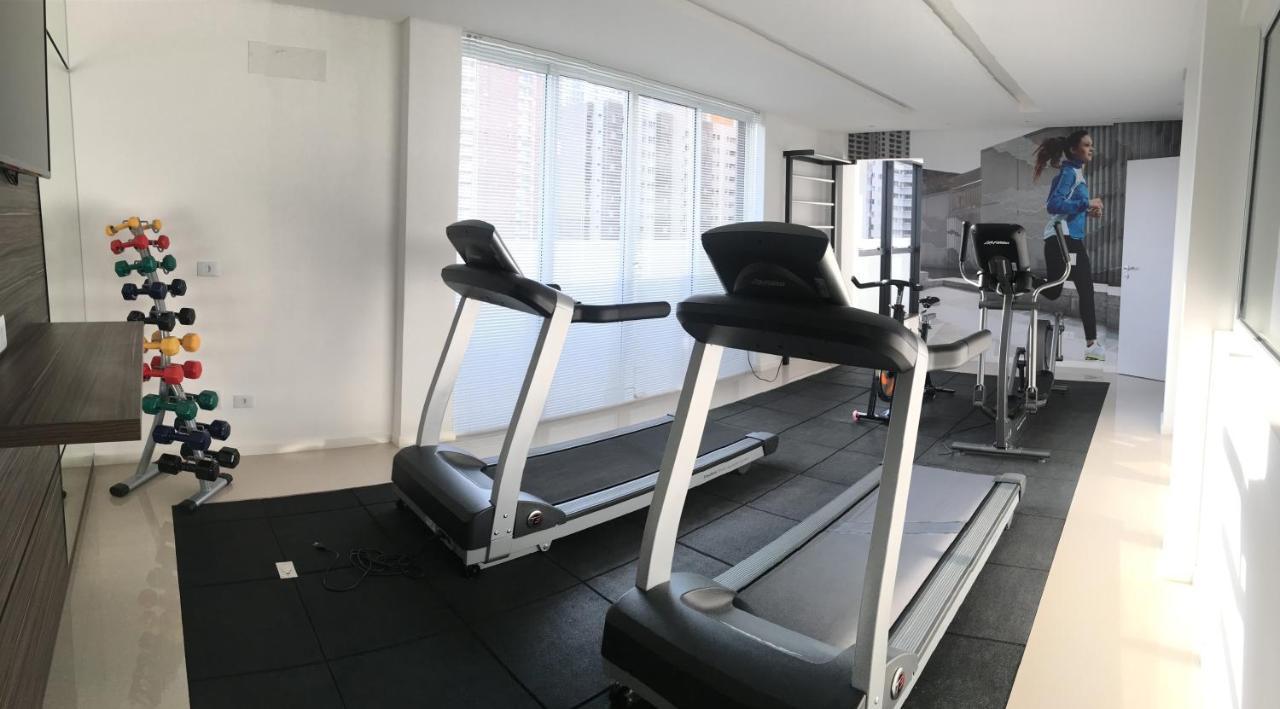 609-Apartamento Encantador, Com 1 Vaga De Garagem, Todo Mobiliado E Decorado, Edificio Com Academia, Lavanderia, Excelente Localizacao No Reboucas, Proximo Ao Batel E Centro Curitiba Eksteriør bilde